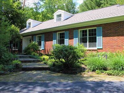 1716 Maybrook Rd, Jackson, MI, 49203