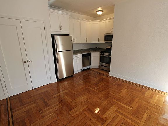 3rd image of 45-54 41st St #D1