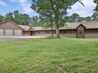 27196 Ironwood Ct, Chisago City, MN 55013
