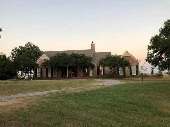 3218 Tribbett Rd, Leland, MS 38756