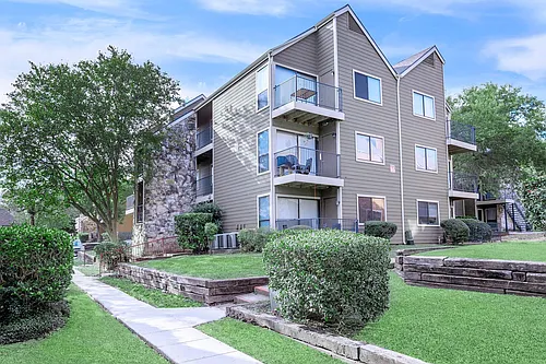 The Landing Apartments Photo 1