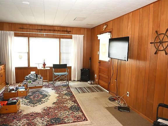5th image of 12 Midvale Avenue