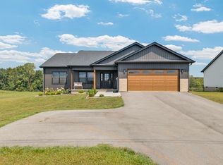 4733 Window Cliff Rd, Baxter, TN 38544