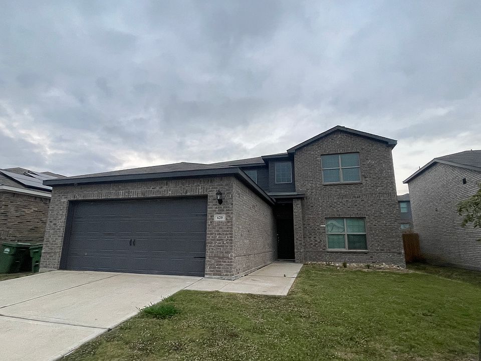 1st image of 620 Fountain Dr