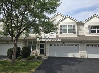 1948 Shamrock Pl, Chaska, MN 55318