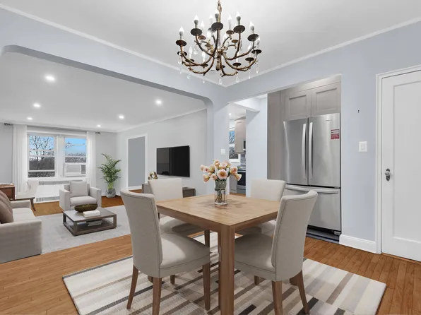 1620 Avenue I image 1 of 21