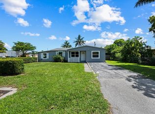 2760 Shawnee Rd, West Palm Beach, FL 33406