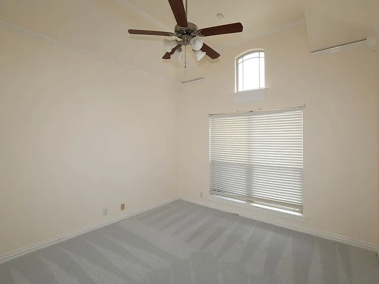 6802 Thunder Rd — Photo 28