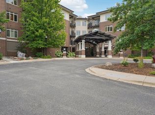 3251 Louisiana Ave S APT 310, Saint Louis Park, MN 55426