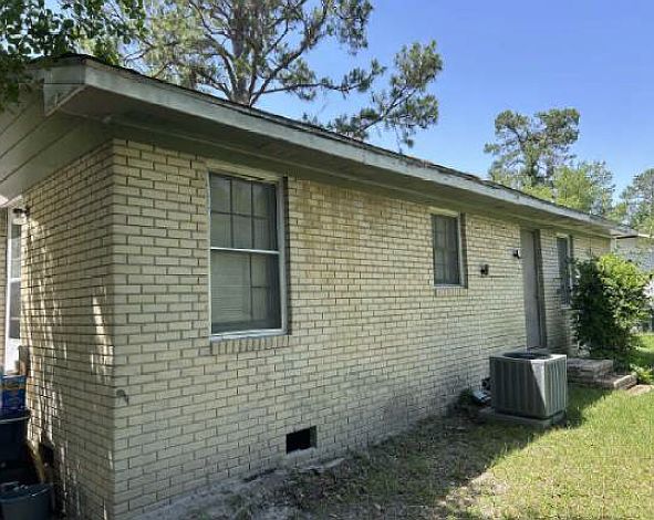 2nd image of 907 Ponderosa Dr