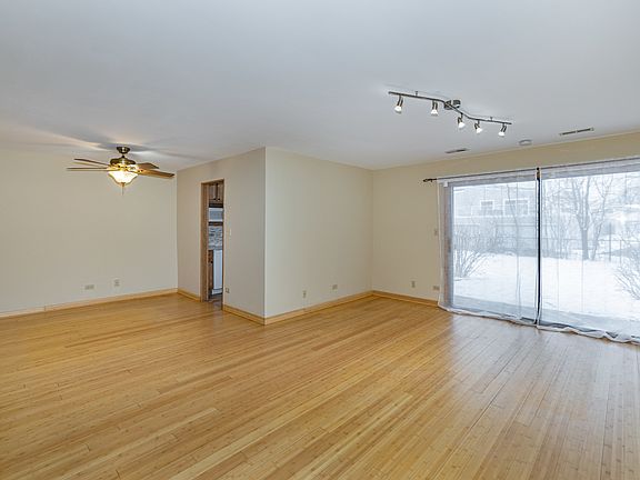2nd image of 2223 N Enlund Dr Unit 5