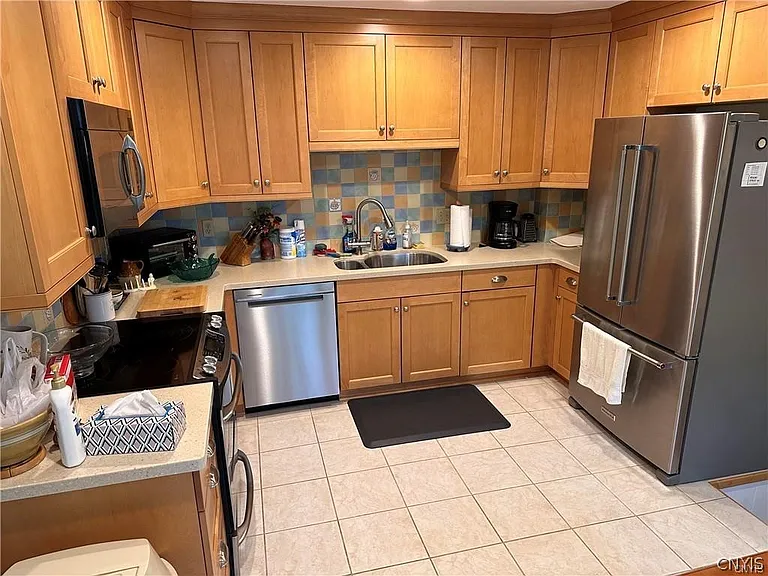 4564 Stoneledge Ln — Photo 8