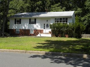 261 Elizabeth Ave, Ramsey, NJ 07446