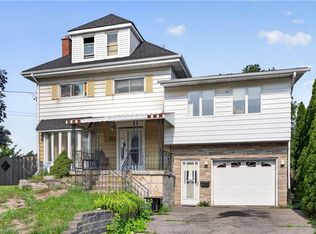 312 E 12th St, Hamilton, ON L9A 3Y1