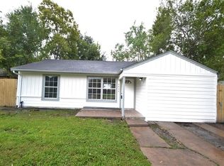 5034 Bataan Rd, Houston, TX 77033