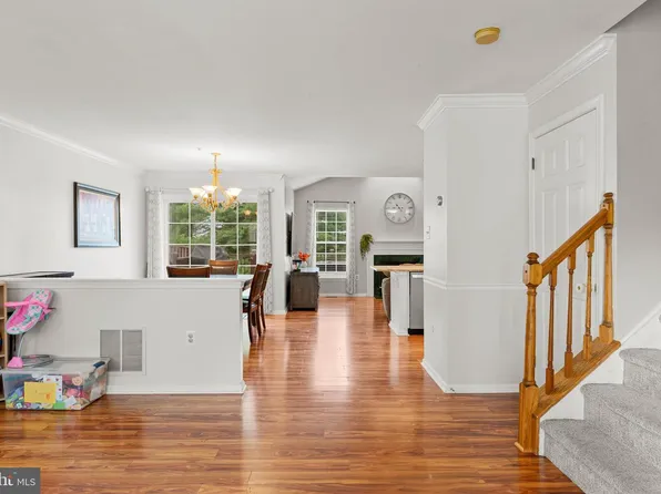 807 Sherrick Ct, Chalfont, PA 18914