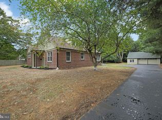 320 E Academy St, Clayton, NJ 08312