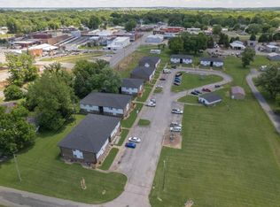 400 N Kelsey St APT D6, Sturgis, KY 42459
