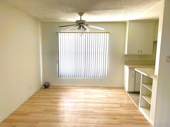4th image of 3734 Clarington Ave