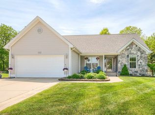 4211 Maplewood Meadows Ave, Grand Blanc, MI 48439