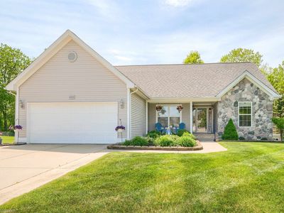 4211 Maplewood Meadows Ave, Grand Blanc, MI, 48439