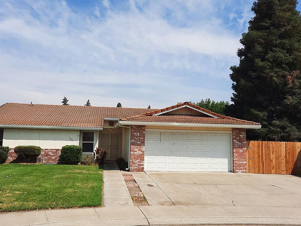 2nd image of 1462 Junewood Pl