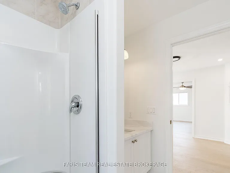 2 Vanessa Dr — Photo 27