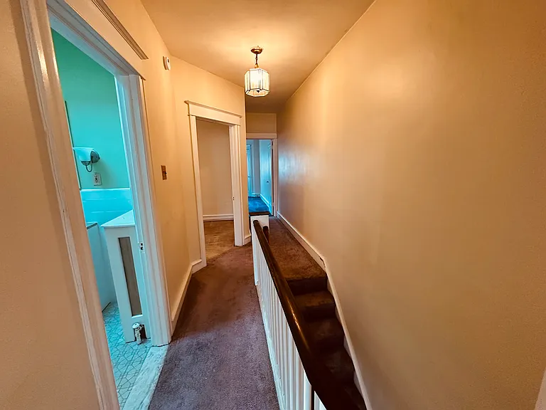 217 Avon Rd — Photo 9