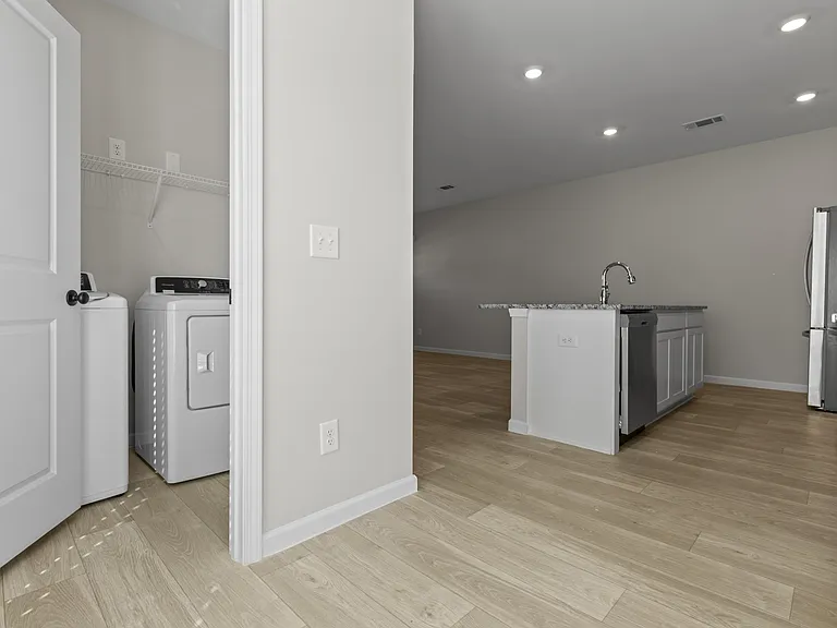 2889 Ridge Crest Ct — Photo 15