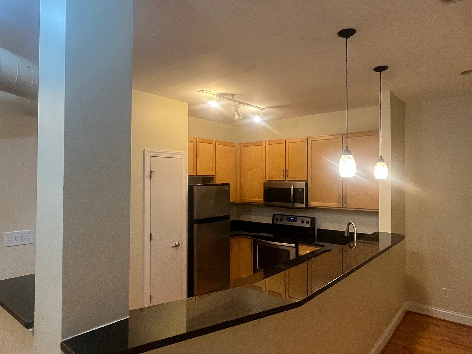 1 bed, 630 sqft, $875 — Photo 3