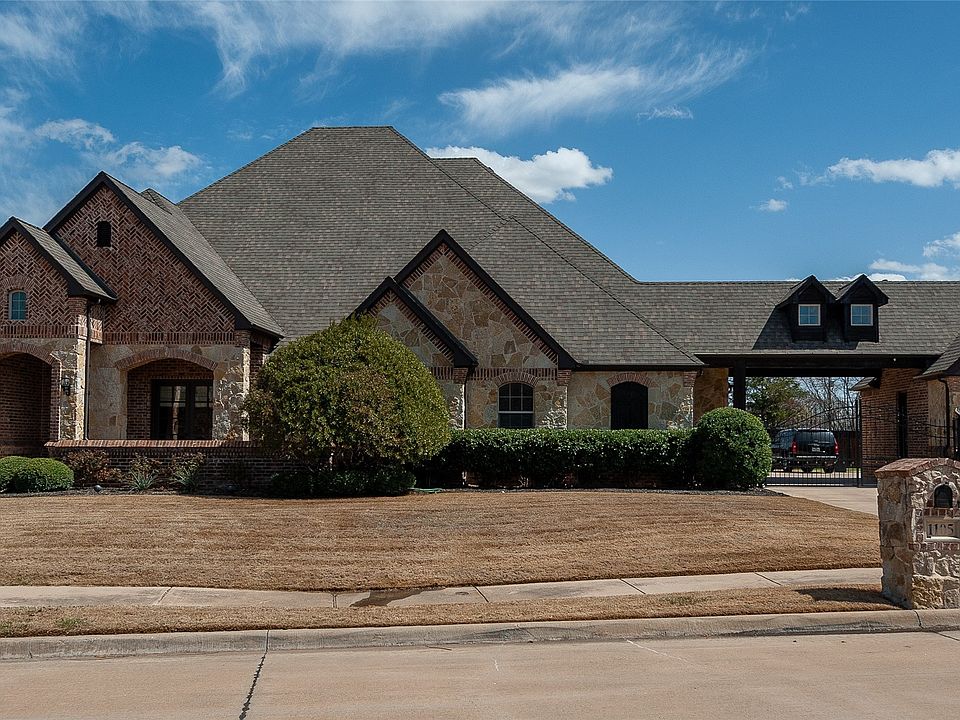 1st image of 1105 Sendero Dr