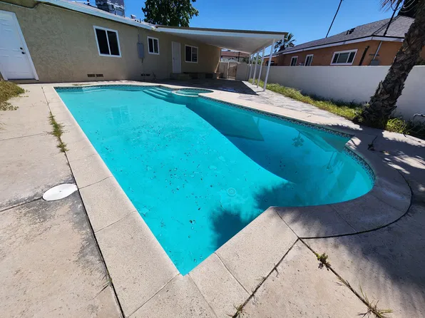 8219 Alcove Ave, North Hollywood, CA 91605