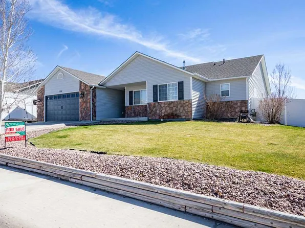 721 Daytona Dr, Rock Springs, WY 82901