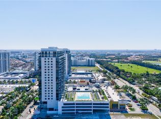 5300 Paseo, Miami, FL 33166