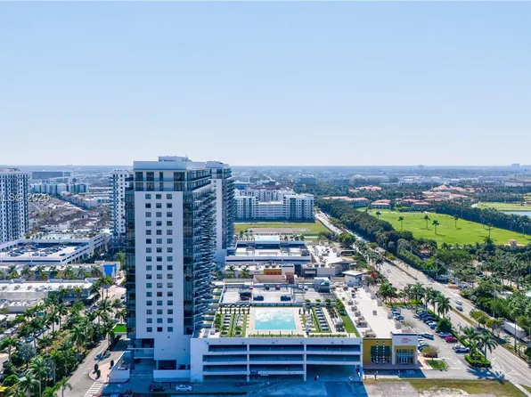 5300 Paseo Blvd APT 1511, Doral, FL 33166