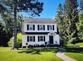 115 E Arch St, Ironwood, MI 49938