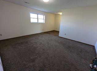 2119 SE 30th St #A, Topeka, KS 66605