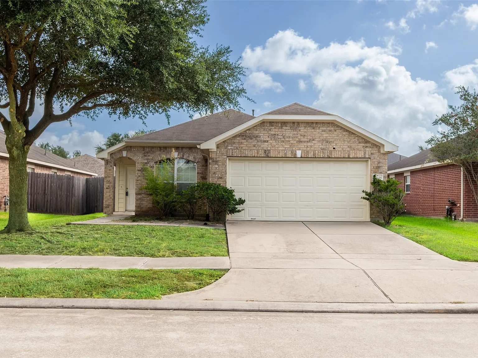 3 bed, 2.0 bath, 1295 sqft, $1,850 — Photo 1