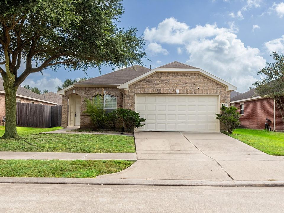 1st image of 25118 Hazel Ranch Dr