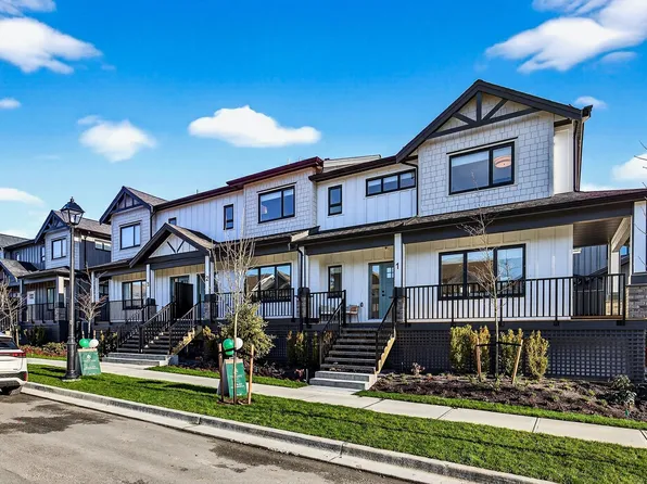 6828 208a St #16, Langley, BC V2Y 0M3