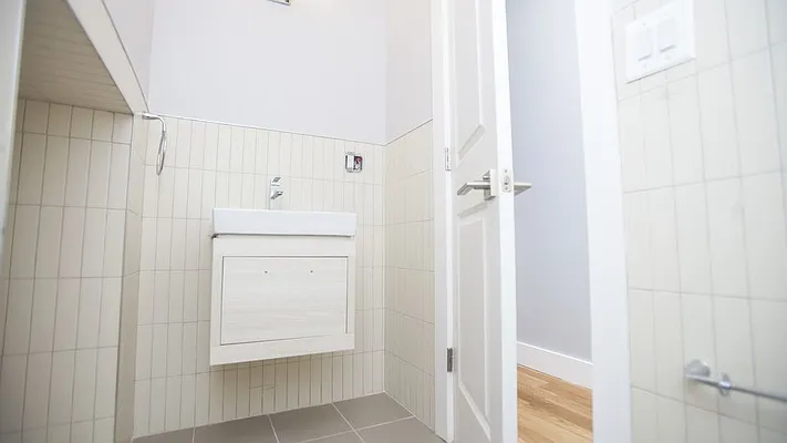 Rented by Nooklyn NYC LLC | media 28