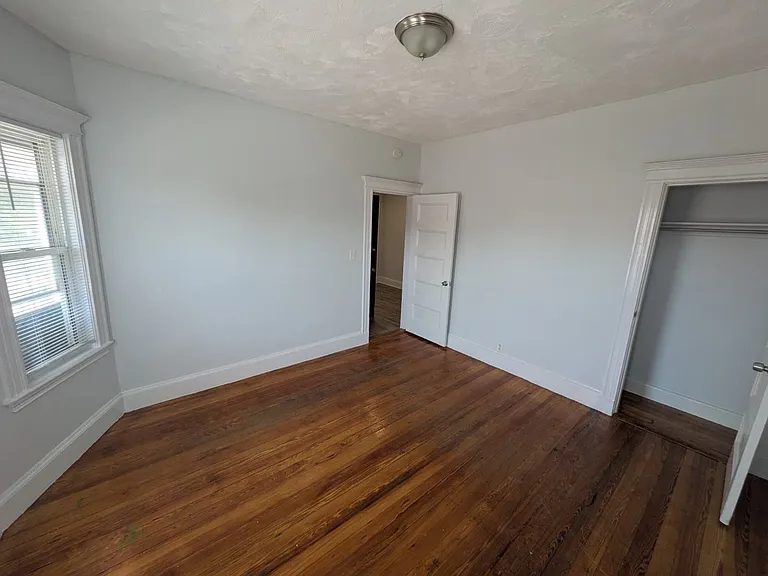 156 Talbot Ave #2 — Photo 4