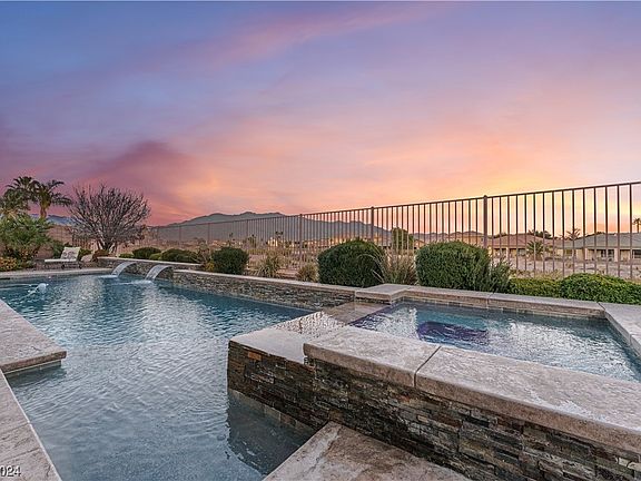 5th image of 8208 Chapelle Ct