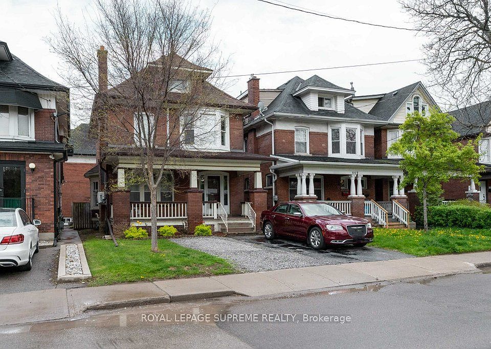 1st image of 115 Balsam Ave S