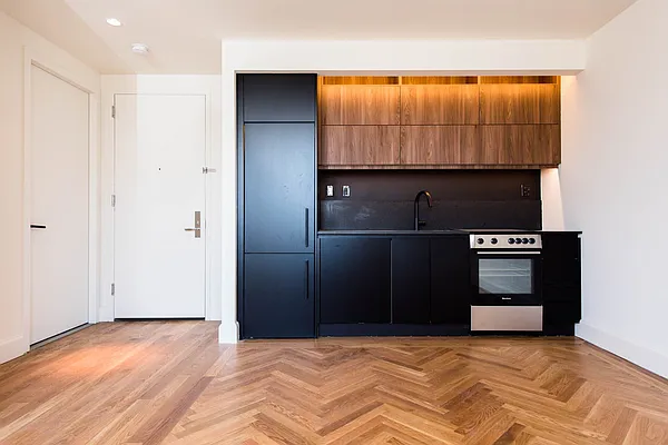 Rented by Nooklyn NYC LLC | media 23