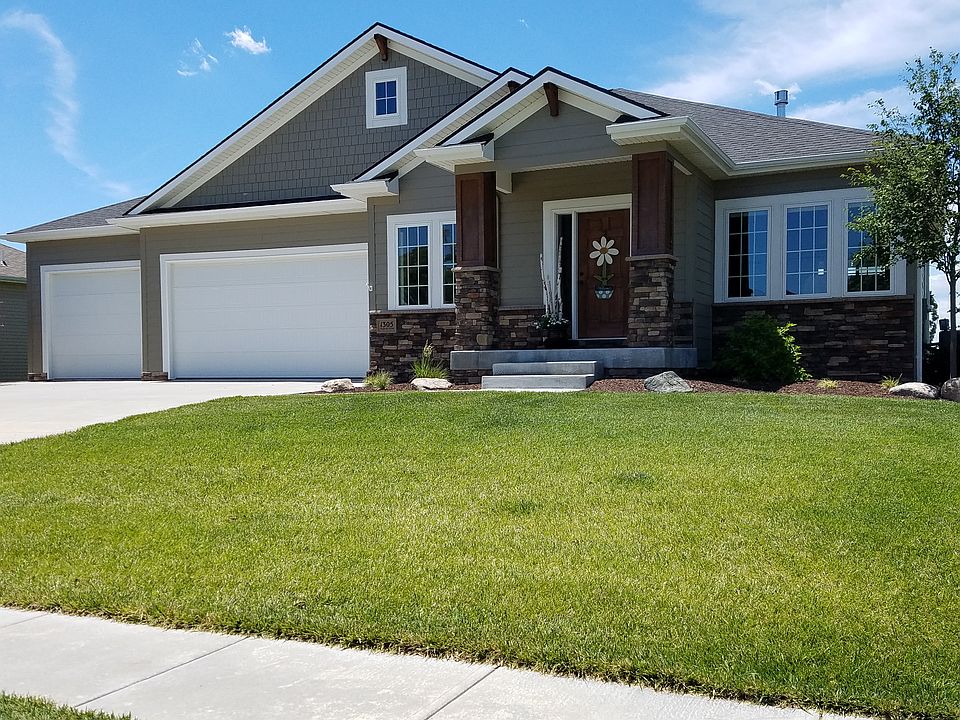 1st image of 1305 Augusta Dr