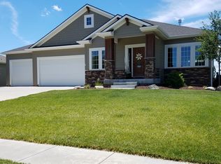 1305 Augusta Dr, Seward, NE 68434