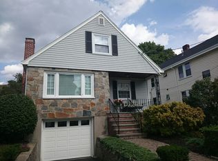 21 Westover St, West Roxbury, MA 02132