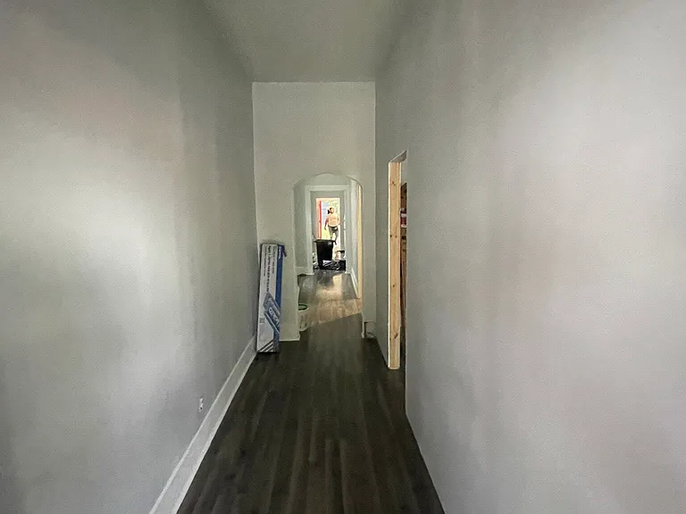 1110 Edgar St — Photo 5