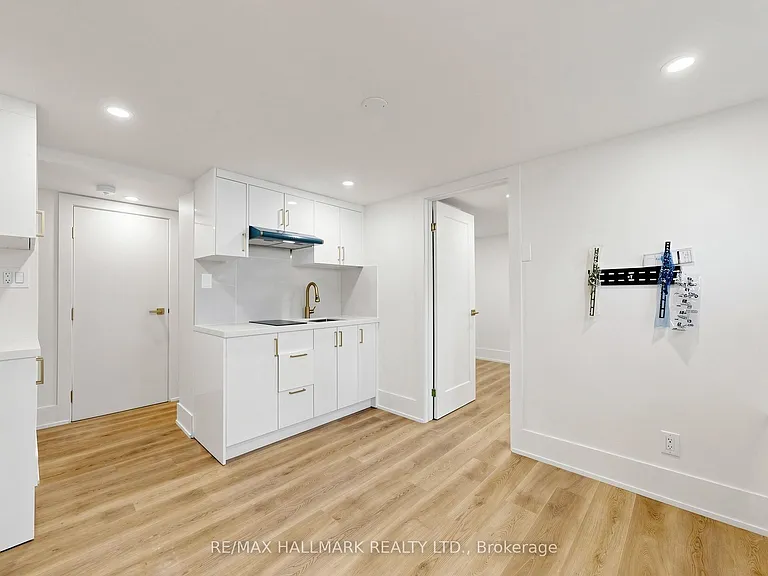 11 Johnson Rd #1 — Photo 10